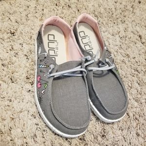Girls size 4 shoes
